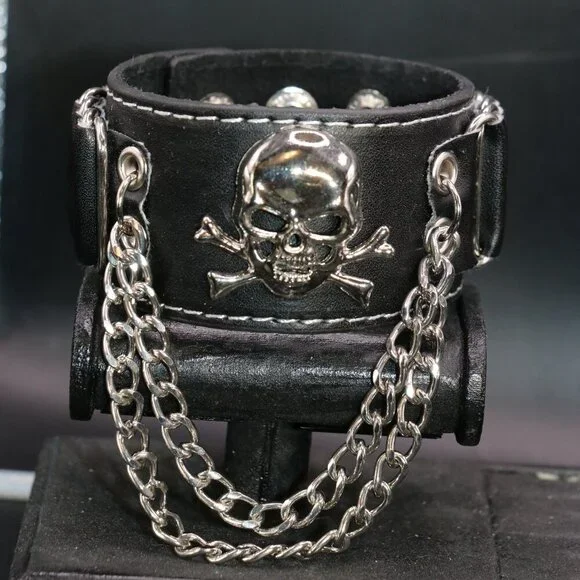 Black Leather Cuff Bracelet with Metallic Skull and Crossbones With Chains - Picture 1 of 5